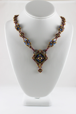 Gilded Frames Necklace | Designs